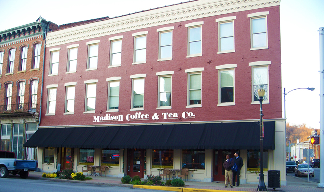 100 Block of West Main Street view Madison Indiana. Madison Coffee and Tea Company resuarant storefront street view.